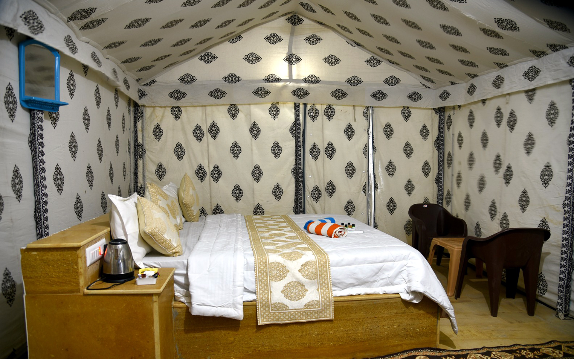 Deluxe Tent